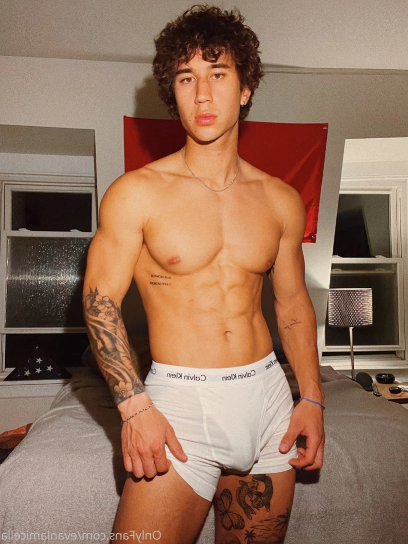 Evan Lamicella [ evanlamicella ] Onlyfans leaked photo 12560306 on Hotleaks.tv
