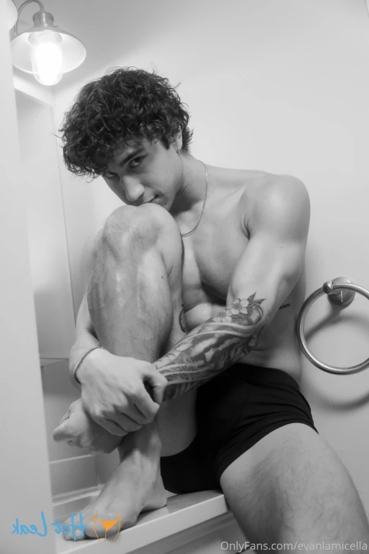 Evan Lamicella [ evanlamicella ] Onlyfans leaked photo 13246606 on Hotleaks.tv