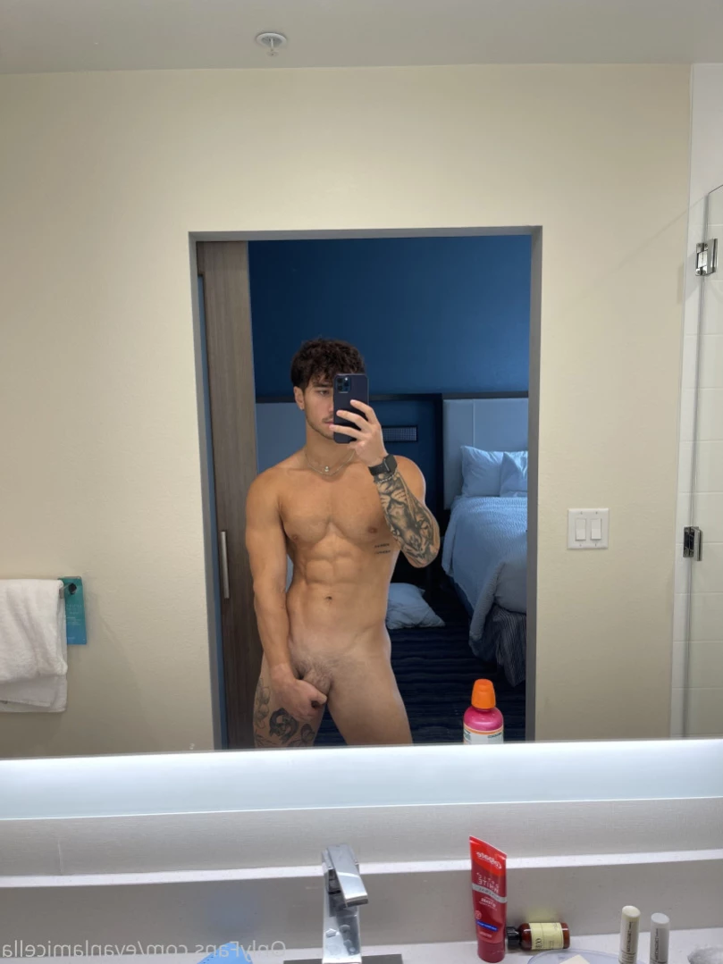 Evan Lamicella [ evanlamicella ] Onlyfans leaked photo 14409180 on Hotleaks.tv