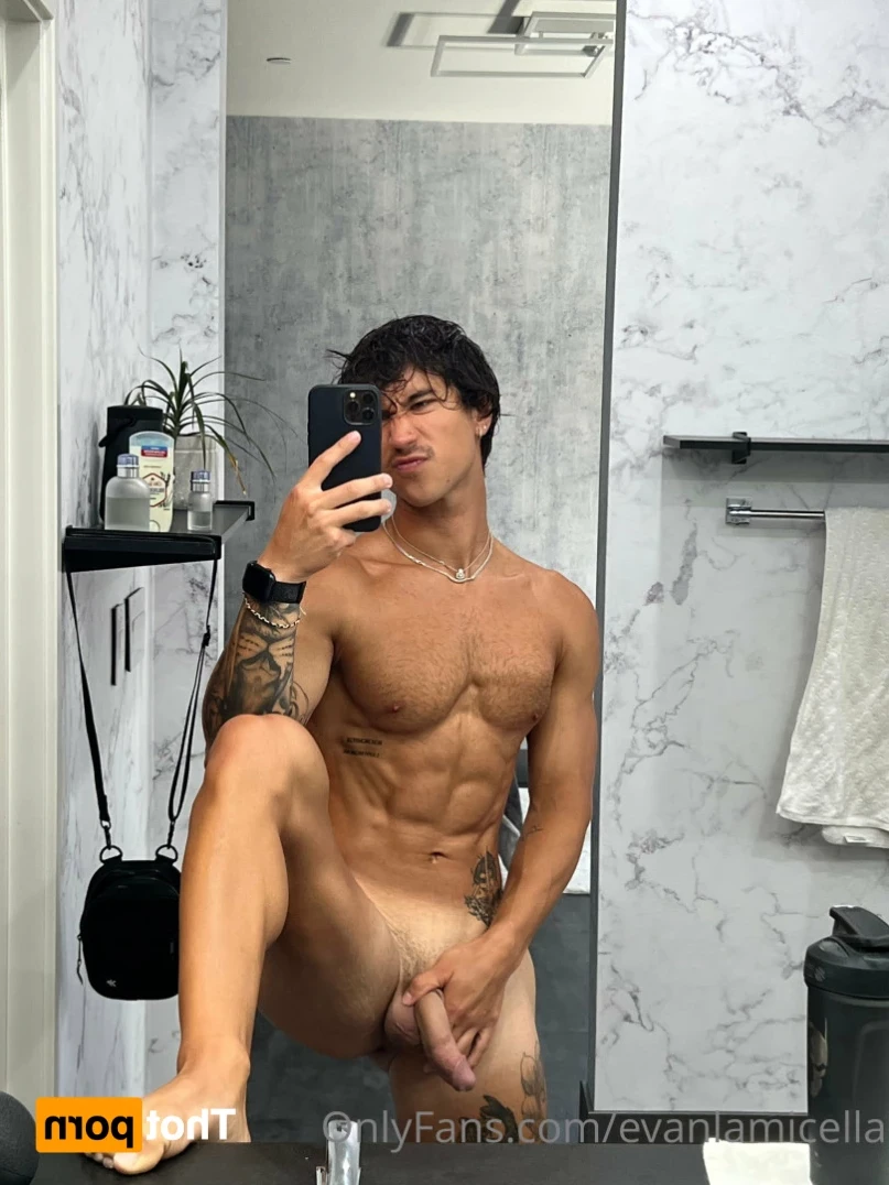 Evan Lamicella [ evanlamicella ] Onlyfans leaked photo 15276378 on Hotleaks.tv