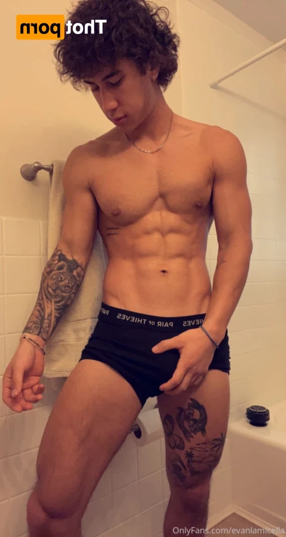 Evan Lamicella [ evanlamicella ] Onlyfans leaked photo 15783224 on Hotleaks.tv