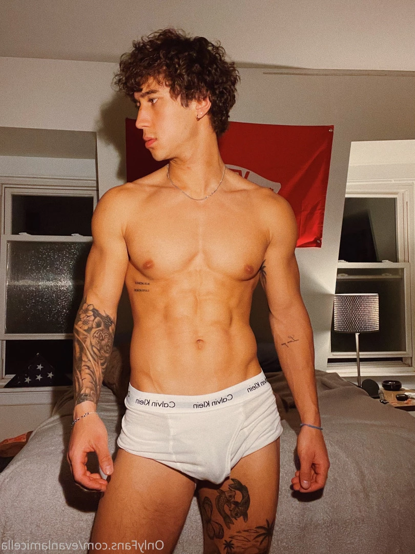 Evan Lamicella [ evanlamicella ] Onlyfans leaked photo 16054534 on Hotleaks.tv