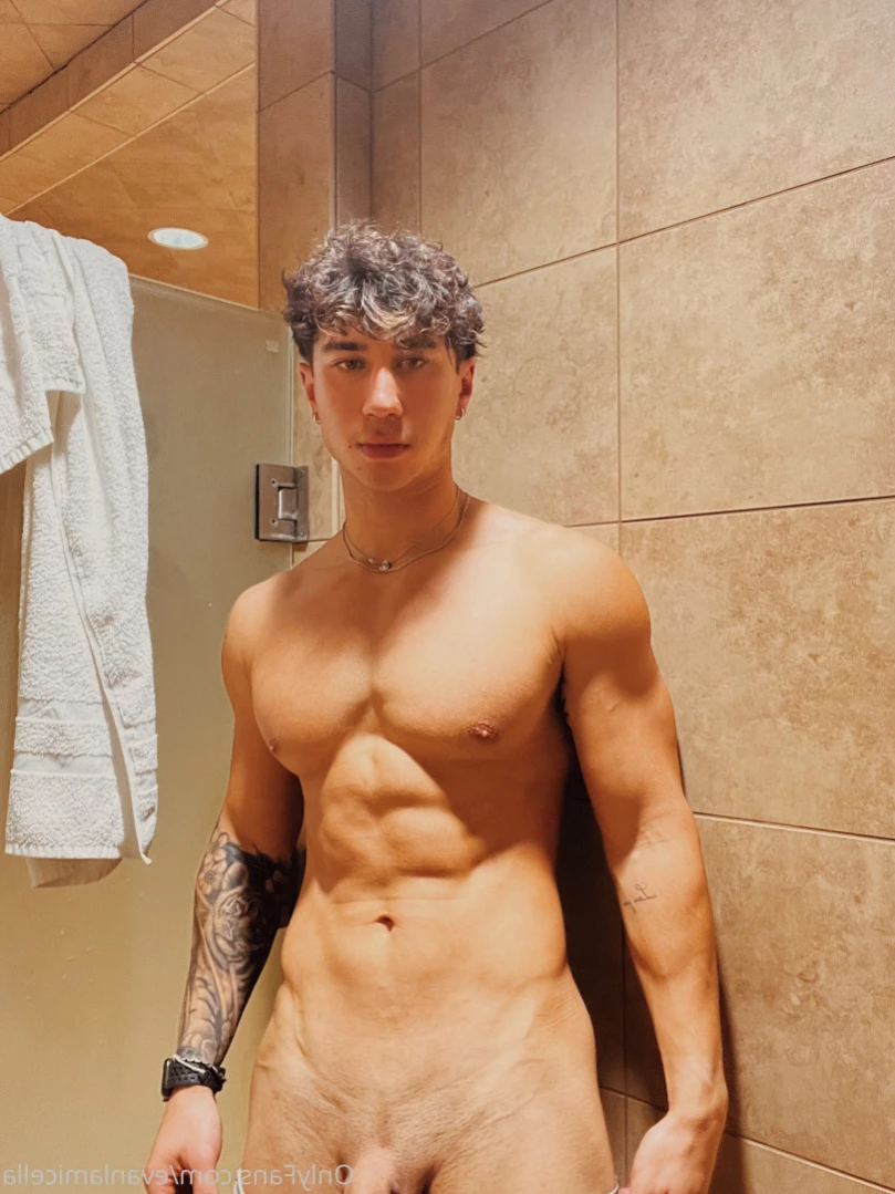 Evan Lamicella [ evanlamicella ] Onlyfans leaked photo 16147908 on Hotleaks.tv
