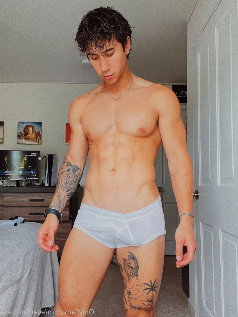 Evan Lamicella [ evanlamicella ] Onlyfans leaked photo 16367854 on Hotleaks.tv
