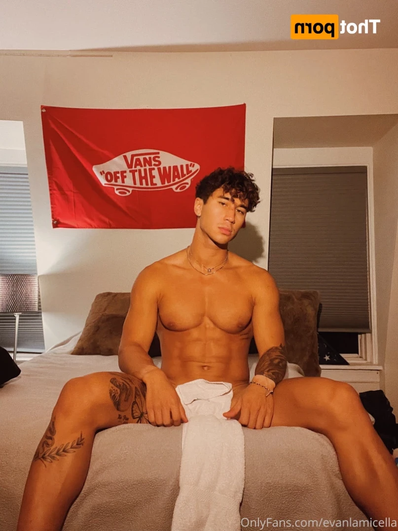 Evan Lamicella [ evanlamicella ] Onlyfans leaked photo 16368584 on Hotleaks.tv