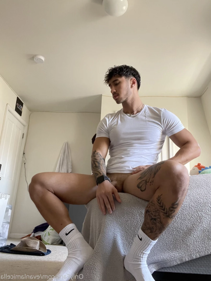 Evan Lamicella [ evanlamicella ] Onlyfans leaked photo 16368612 on Hotleaks.tv