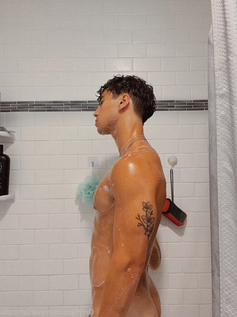 Evan Lamicella [ evanlamicella ] Onlyfans leaked photo 16368622 on Hotleaks.tv