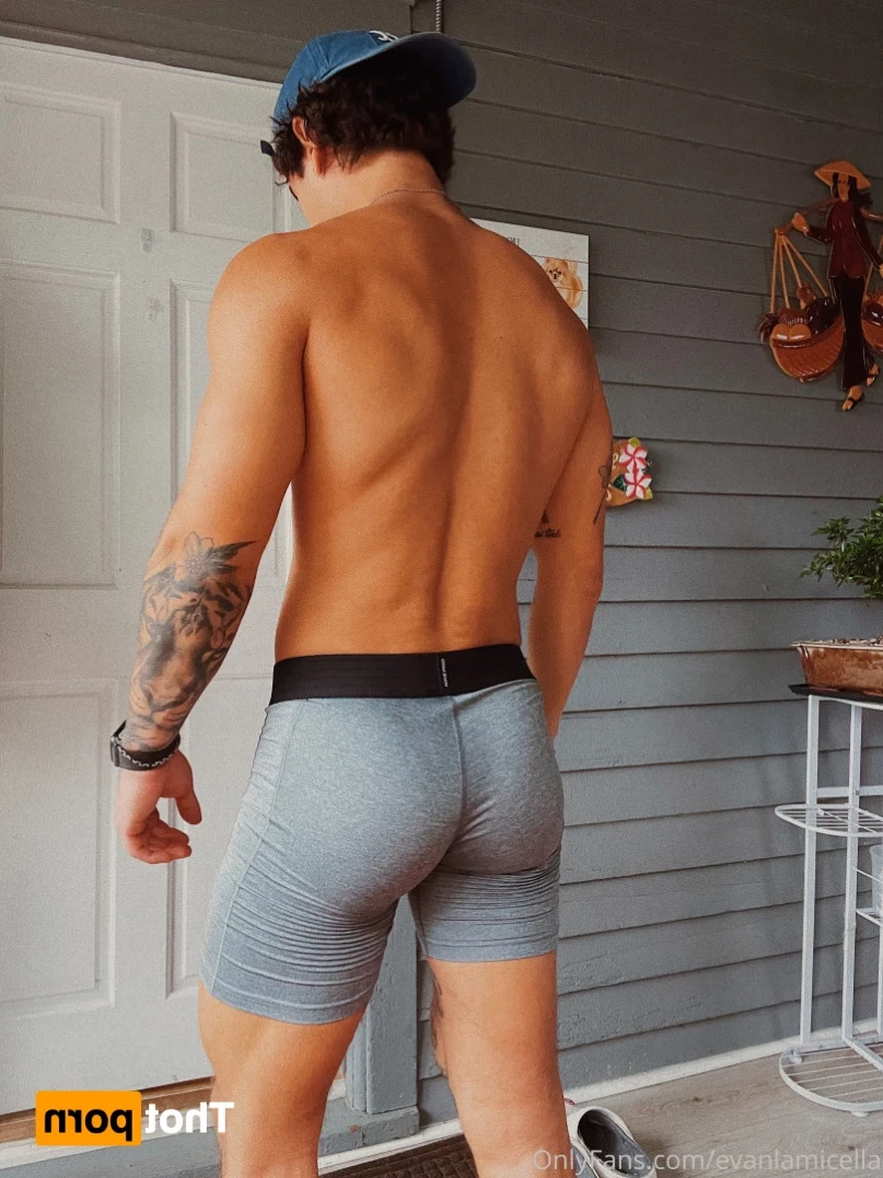 Evan Lamicella [ evanlamicella ] Onlyfans leaked photo 16368644 on Hotleaks.tv