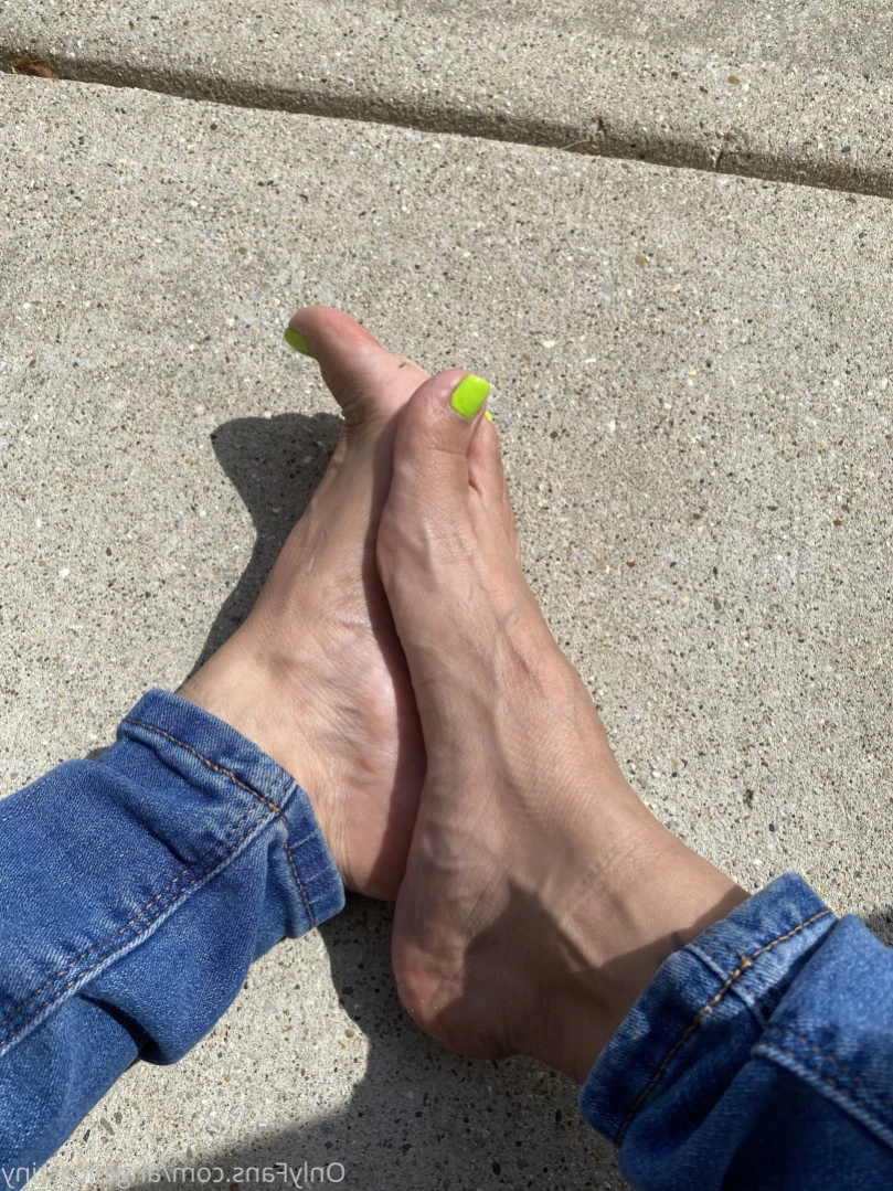 Little foot [ angelicastiny ] Onlyfans leaked photo 12905647 on Hotleaks.tv