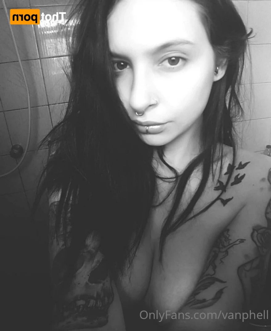 Vanp [ vanphell ] Onlyfans leaked photo 14451756 on Hotleaks.tv