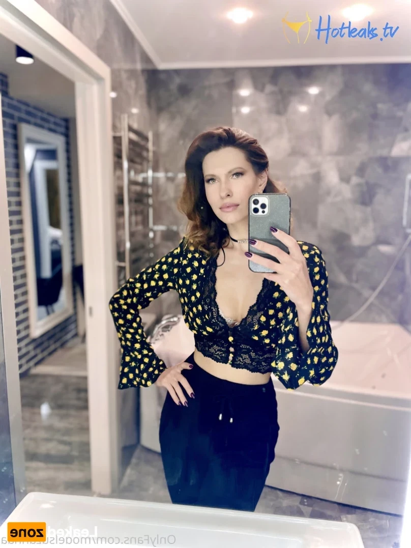Suzanna De Rose🌹Exclusive ✨ [ suzannaderose ] Onlyfans leaked photo 14806270 on Hotleaks.tv
