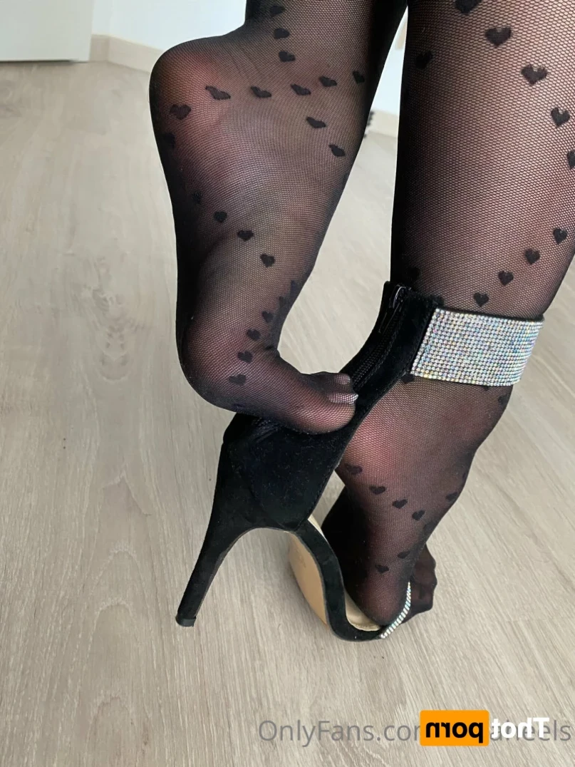 Sasa [ sasaheels ] Onlyfans leaked photo 10946805 on Hotleaks.tv