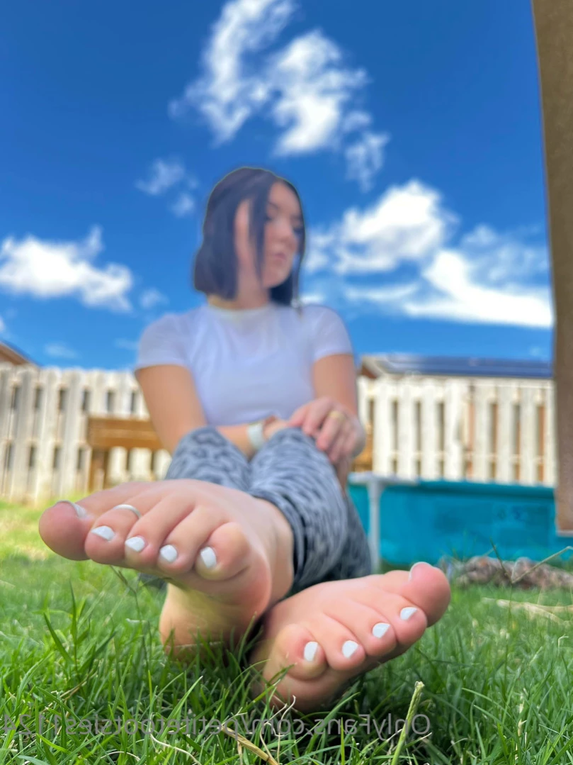 Petite Feet Penelope [ penelopestootsies739 ] Onlyfans leaked photo 10929174 on Hotleaks.tv