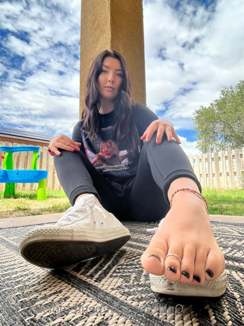 Petite Feet Penelope [ penelopestootsies739 ] Onlyfans leaked photo 12064455 on Hotleaks.tv