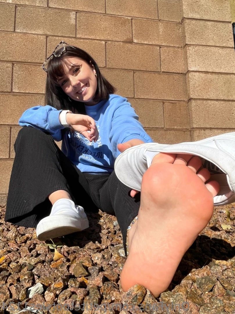 Petite Feet Penelope [ penelopestootsies739 ] Onlyfans leaked photo 12304139 on Hotleaks.tv