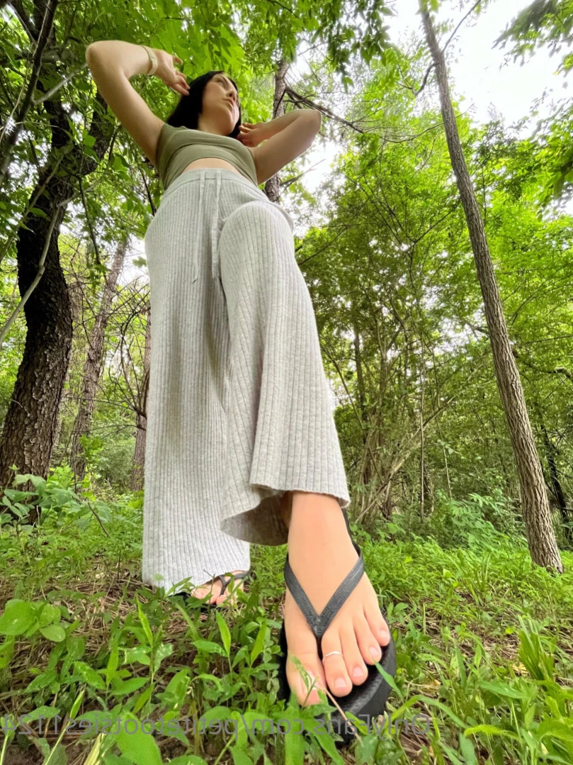 Petite Feet Penelope [ penelopestootsies739 ] Onlyfans leaked photo 12309478 on Hotleaks.tv