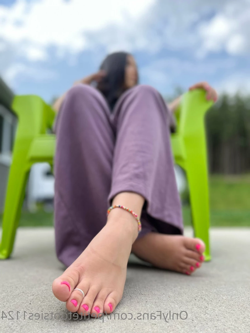 Petite Feet Penelope [ penelopestootsies739 ] Onlyfans leaked photo 12321771 on Hotleaks.tv