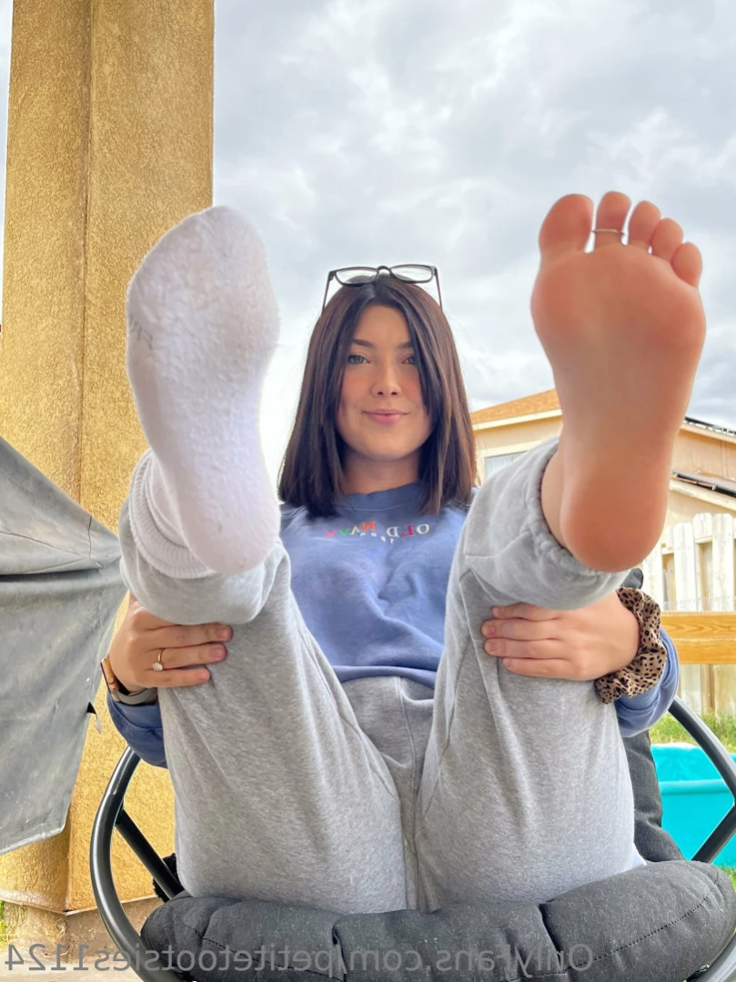 Petite Feet Penelope [ penelopestootsies739 ] Onlyfans leaked photo 12949145 on Hotleaks.tv