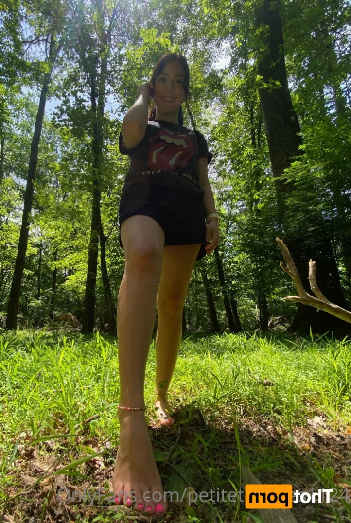 Petite Feet Penelope [ penelopestootsies739 ] Onlyfans leaked photo 14599912 on Hotleaks.tv