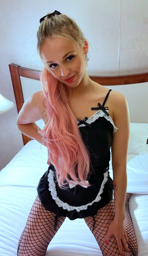 Vero Levesque👑onlyfan's princess👑 [ baby-princess ] Onlyfans leaked photo 12311213 on Hotleaks.tv