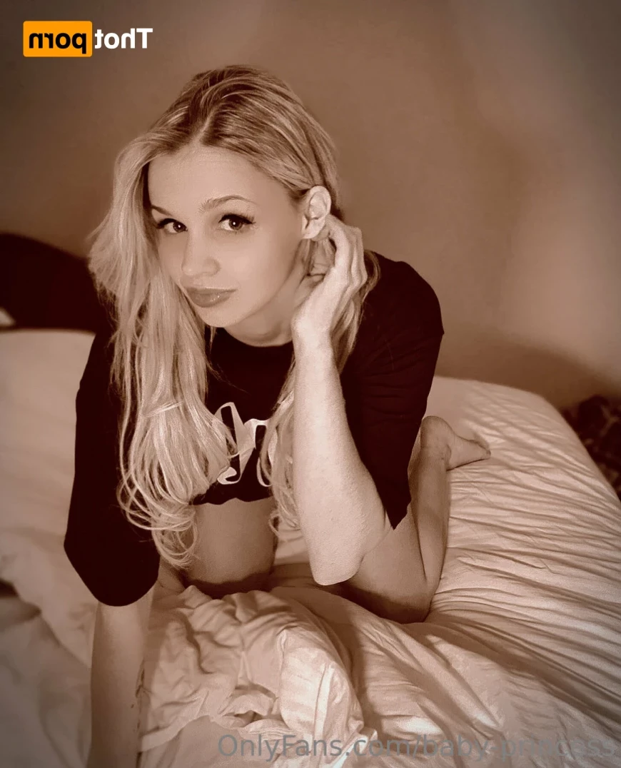 Vero Levesque👑onlyfan's princess👑 [ baby-princess ] Onlyfans leaked photo 16454887 on Hotleaks.tv