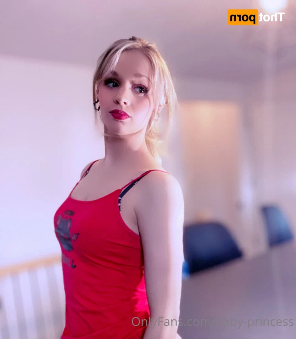 Vero Levesque👑onlyfan's princess👑 [ baby-princess ] Onlyfans leaked photo 16456089 on Hotleaks.tv