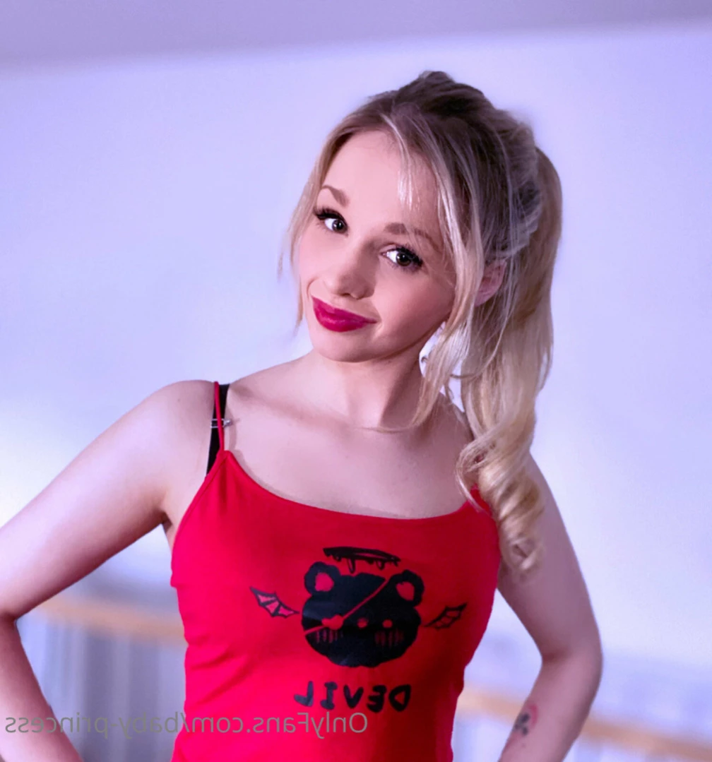 Vero Levesque👑onlyfan's princess👑 [ baby-princess ] Onlyfans leaked photo 16456127 on Hotleaks.tv