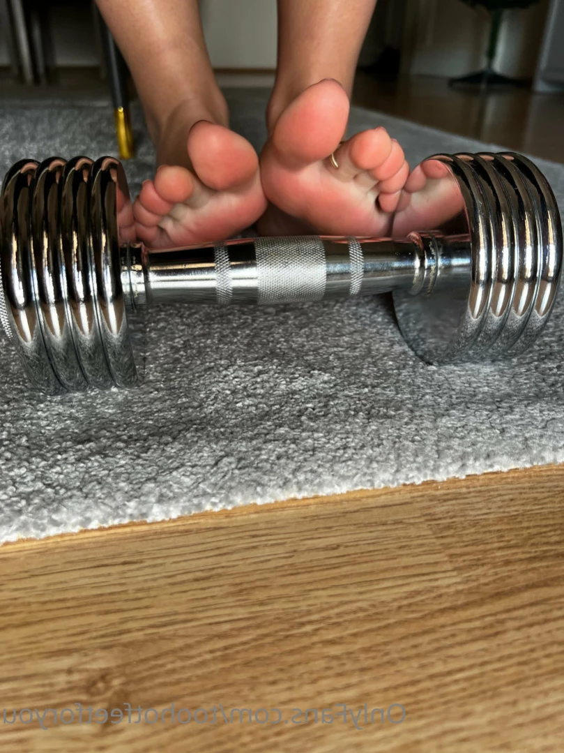 2hotfeet4you [ toohotfeetforyou ] Onlyfans leaked photo 13259004 on Hotleaks.tv