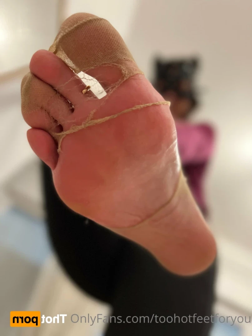 2hotfeet4you [ toohotfeetforyou ] Onlyfans leaked photo 13260222 on Hotleaks.tv