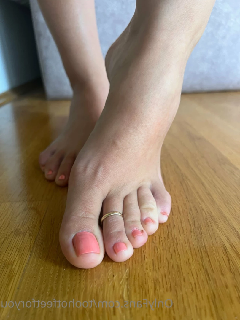 2hotfeet4you [ toohotfeetforyou ] Onlyfans leaked photo 14133331 on Hotleaks.tv