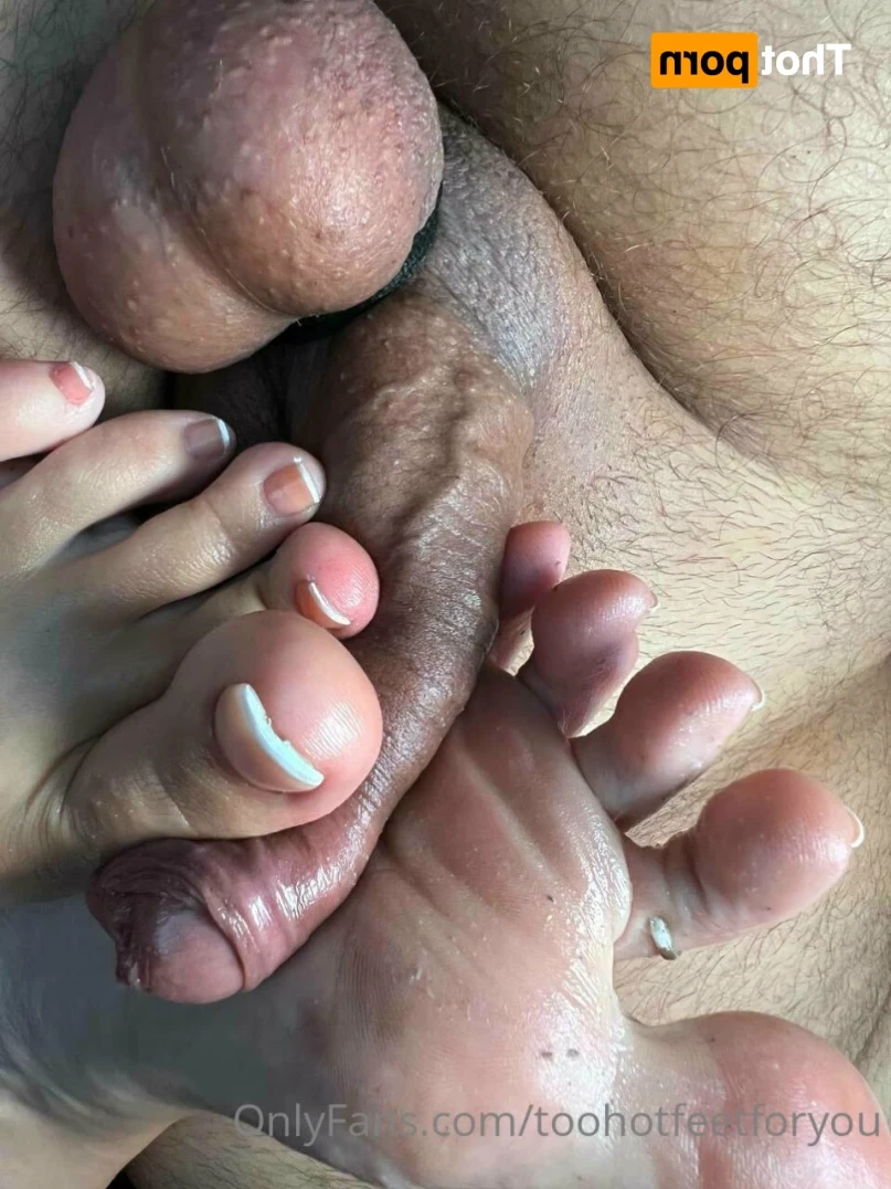 2hotfeet4you [ toohotfeetforyou ] Onlyfans leaked photo 15416286 on Hotleaks.tv