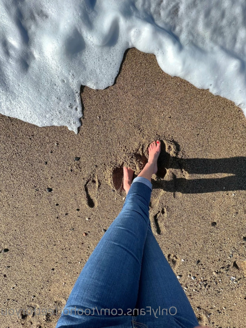 2hotfeet4you [ toohotfeetforyou ] Onlyfans leaked photo 15939452 on Hotleaks.tv