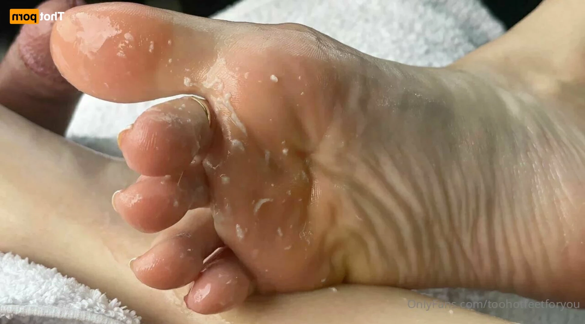 2hotfeet4you [ toohotfeetforyou ] Onlyfans leaked photo 15968987 on Hotleaks.tv