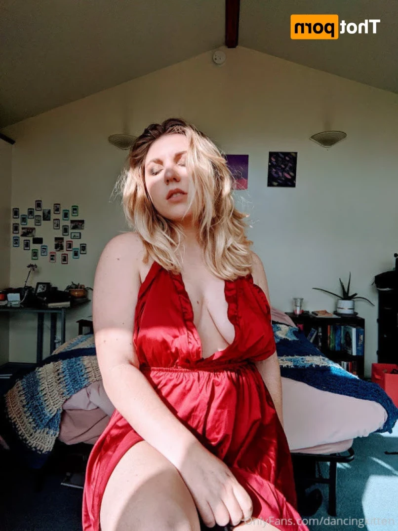 Claire Johnson [ dancingkitten ] Onlyfans leaked photo 12074804 on Hotleaks.tv