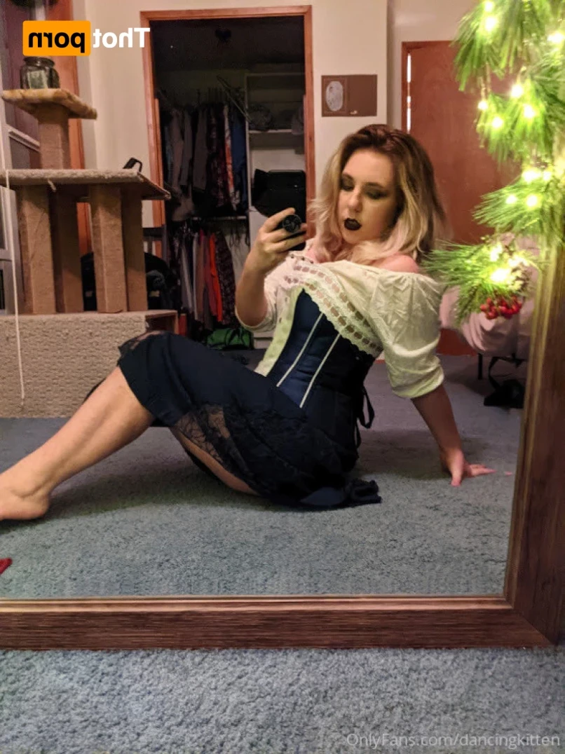 Claire Johnson [ dancingkitten ] Onlyfans leaked photo 12730795 on Hotleaks.tv