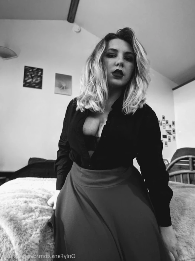 Claire Johnson [ dancingkitten ] Onlyfans leaked photo 12733994 on Hotleaks.tv
