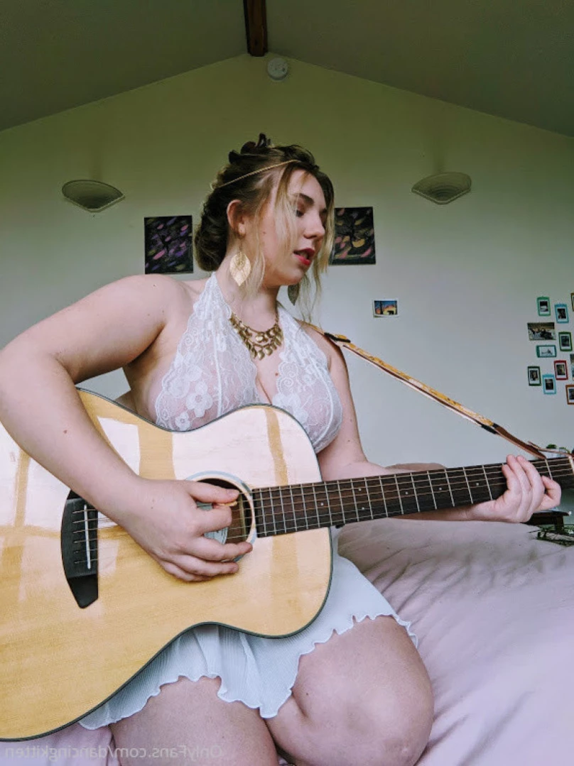 Claire Johnson [ dancingkitten ] Onlyfans leaked photo 13600258 on Hotleaks.tv