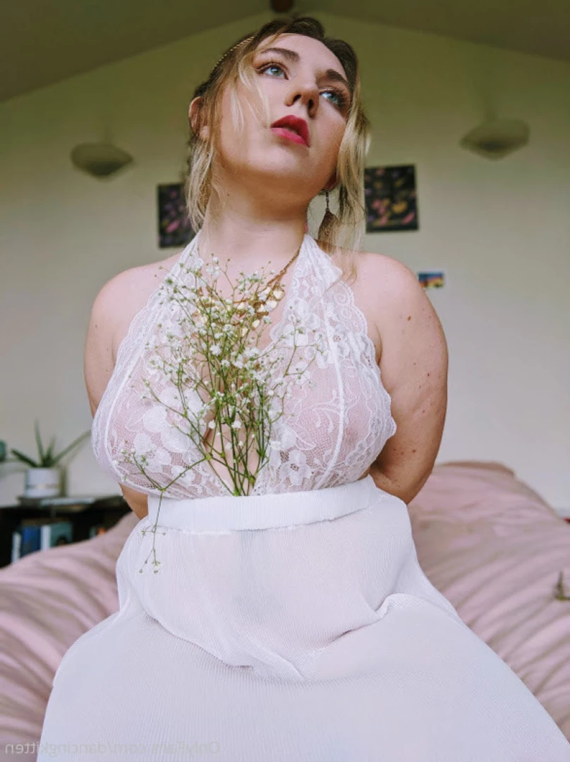 Claire Johnson [ dancingkitten ] Onlyfans leaked photo 13601324 on Hotleaks.tv