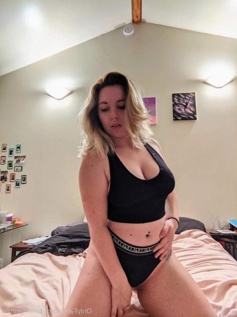Claire Johnson [ dancingkitten ] Onlyfans leaked photo 15528962 on Hotleaks.tv