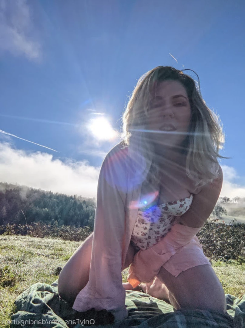 Claire Johnson [ dancingkitten ] Onlyfans leaked photo 15809324 on Hotleaks.tv