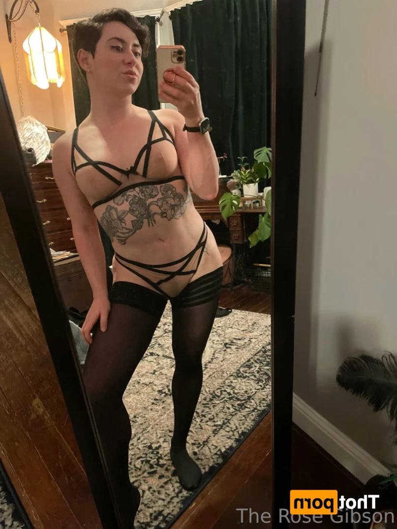 Rose Gibson [ rosegibson ] Onlyfans leaked photo 13121515 on Hotleaks.tv
