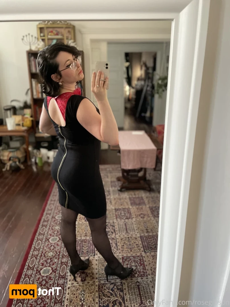 Rose Gibson [ rosegibson ] Onlyfans leaked photo 13121705 on Hotleaks.tv
