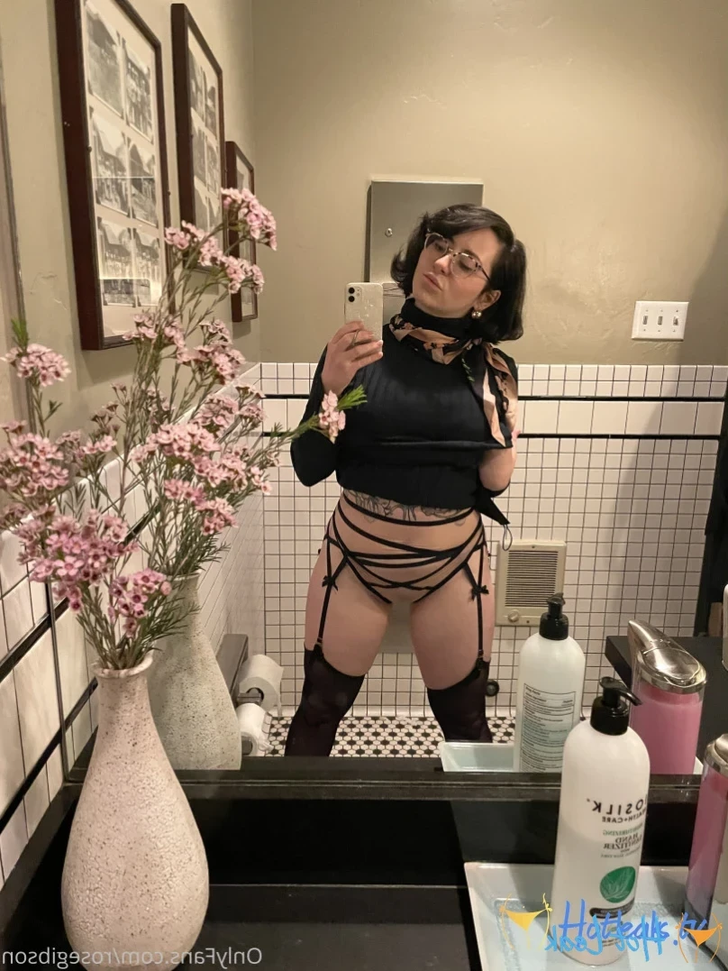 Rose Gibson [ rosegibson ] Onlyfans leaked photo 13123221 on Hotleaks.tv