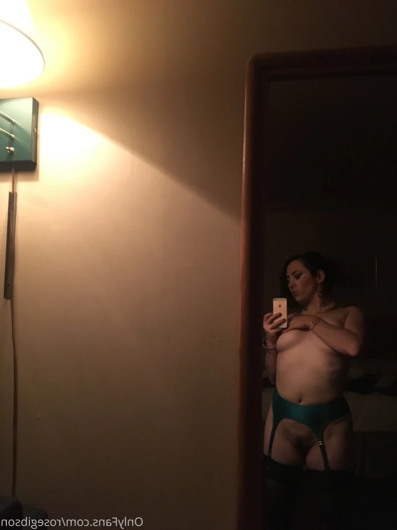 Rose Gibson [ rosegibson ] Onlyfans leaked photo 14804488 on Hotleaks.tv