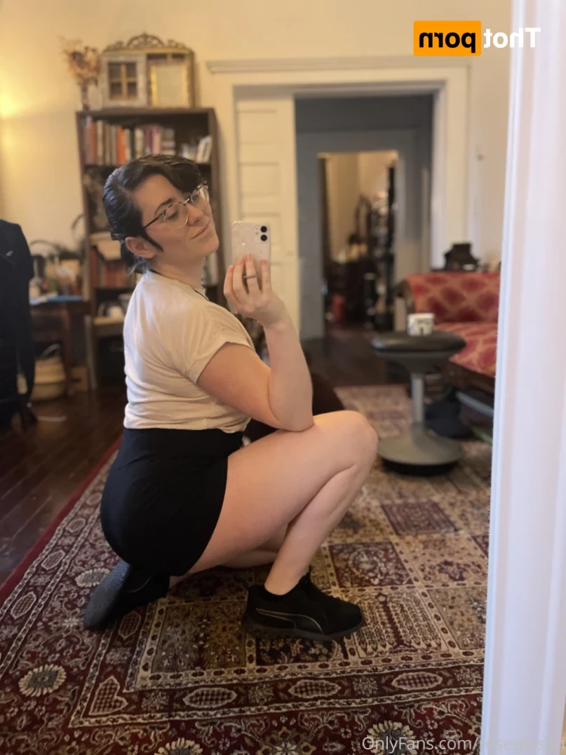 Rose Gibson [ rosegibson ] Onlyfans leaked photo 15643347 on Hotleaks.tv