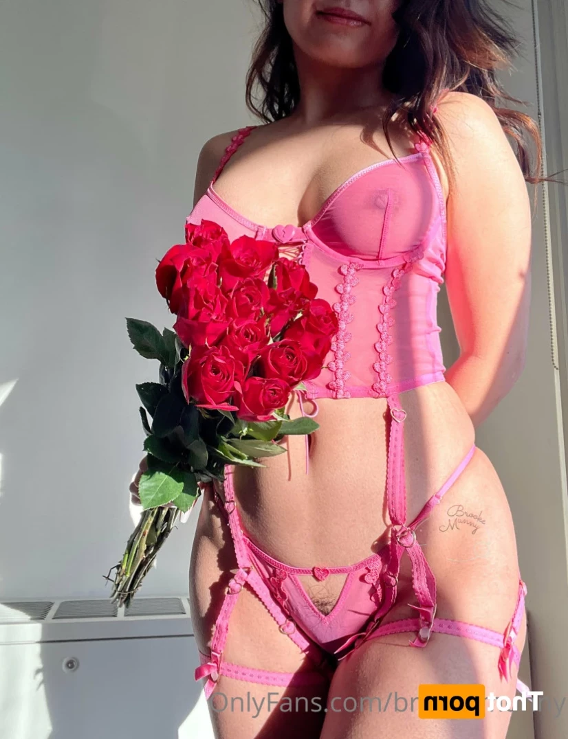 brooke 🫶🏼 [ breadybrooke ] Onlyfans leaked photo 16016027 on Hotleaks.tv