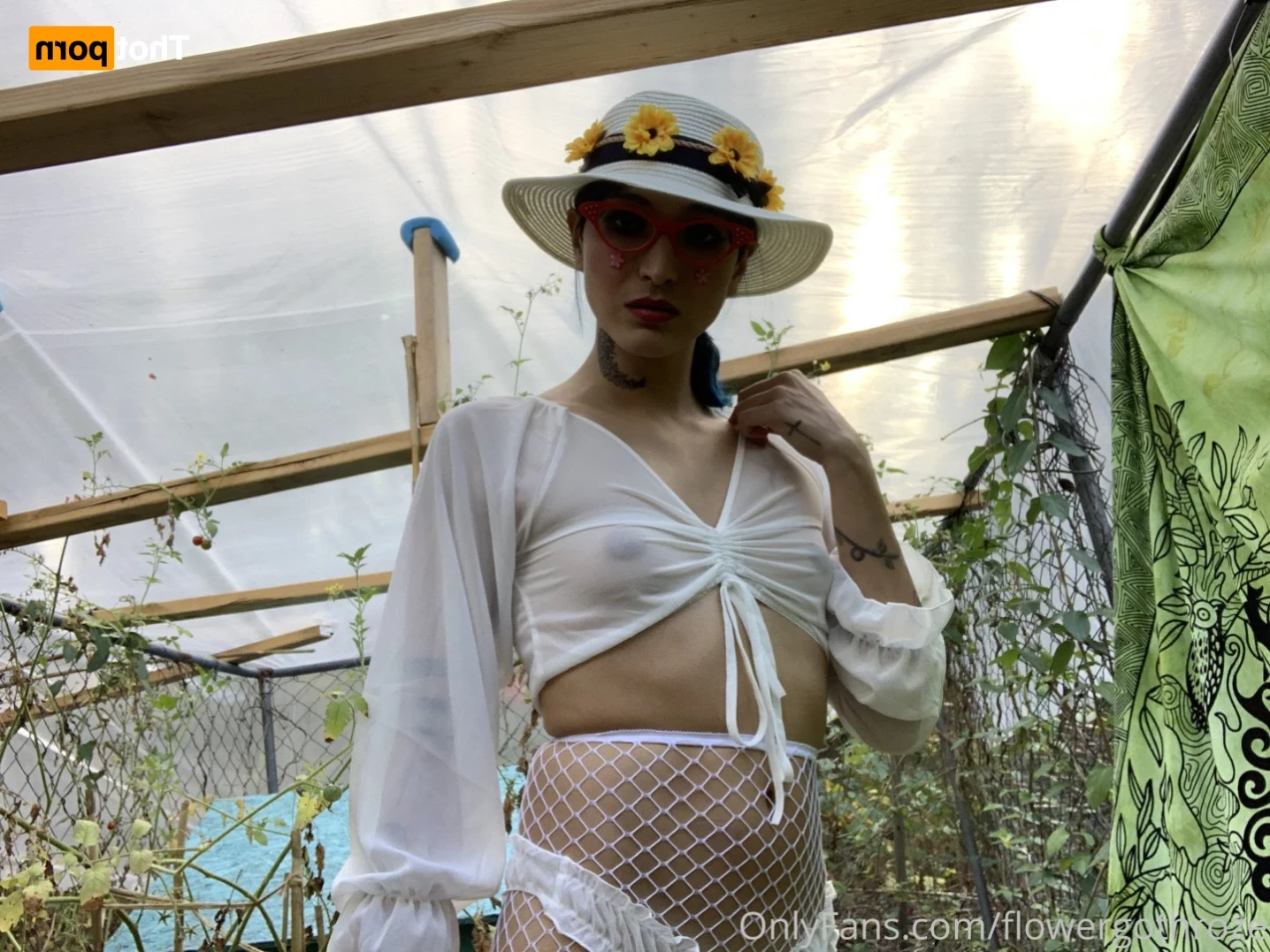 flowergothroze Onlyfans leaked photo 11781112 on Hotleaks.tv