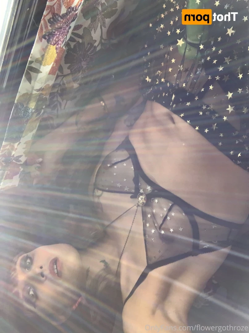 flowergothroze Onlyfans leaked photo 13480754 on Hotleaks.tv
