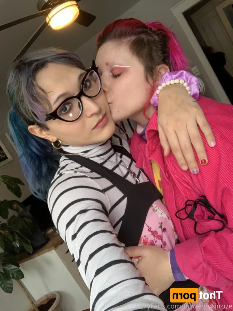 flowergothroze Onlyfans leaked photo 16004059 on Hotleaks.tv