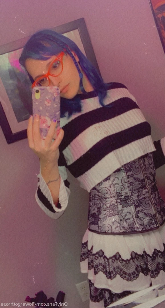 flowergothroze Onlyfans leaked photo 16004065 on Hotleaks.tv